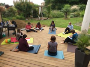 cours-hatha-yoga-potager-bio-toulouse-jardin-naturel